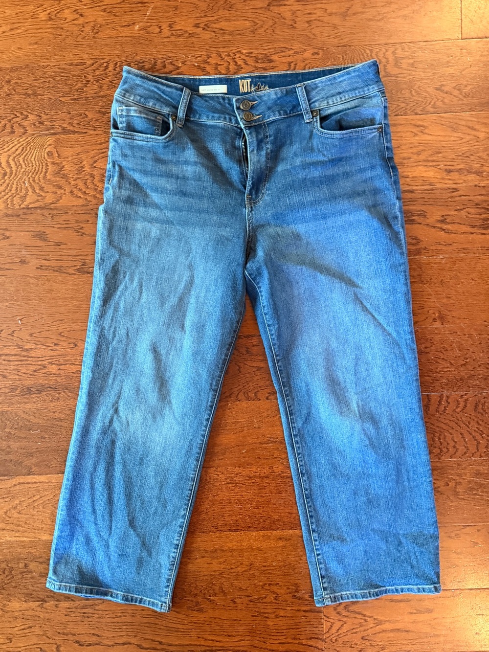 Kut from the Kloth Medium Blue Cropped Jeans